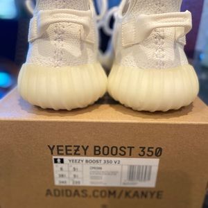 Yeezy triple white size 7.5 women’s